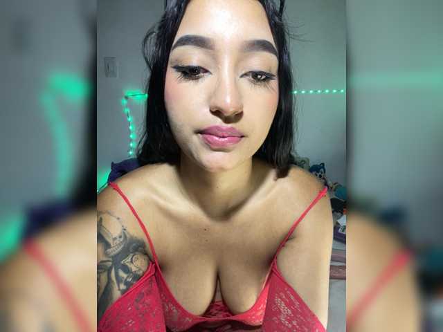 CarolSanz live cam on BongaCams