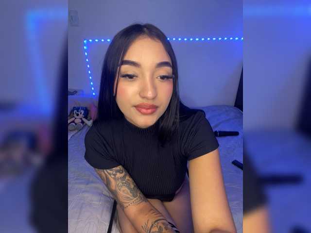 CarolSanz live cam on BongaCams