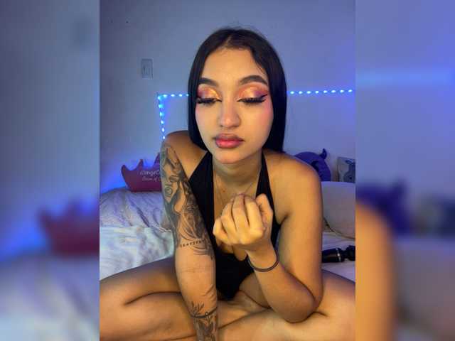 CarolSanz live cam on BongaCams