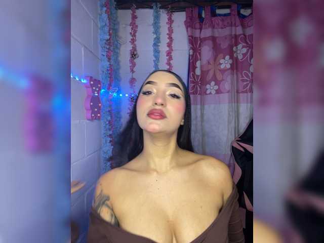 CarolSanz live cam on BongaCams