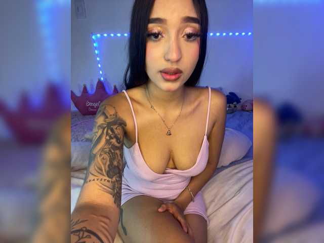 CarolSanz live cam on BongaCams