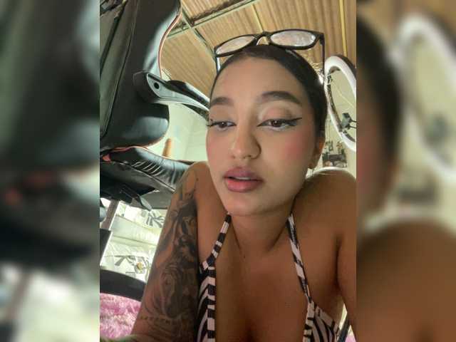 CarolSanz live cam on BongaCams