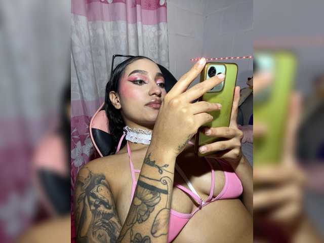 CarolSanz live cam on BongaCams