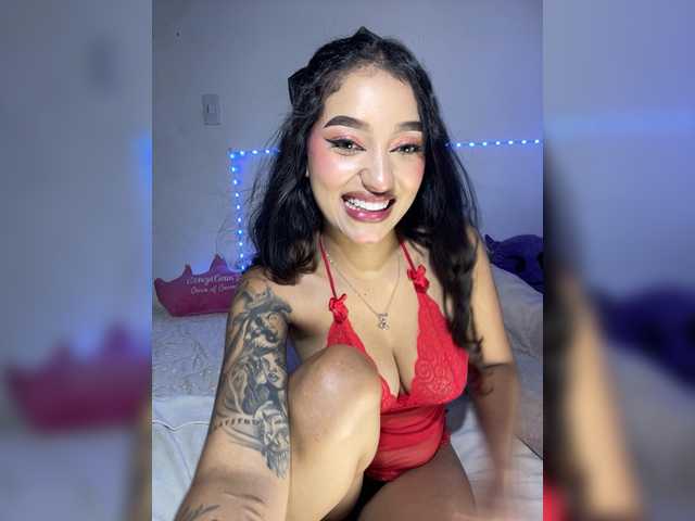 CarolSanz live cam on BongaCams