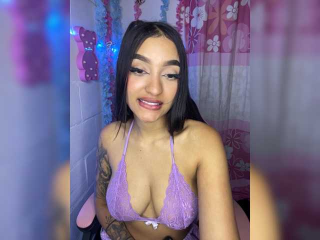 CarolSanz live cam on BongaCams