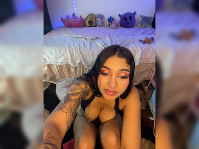 CarolSanz live cam on BongaCams