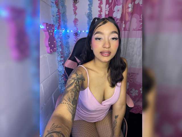 CarolSanz live cam on BongaCams
