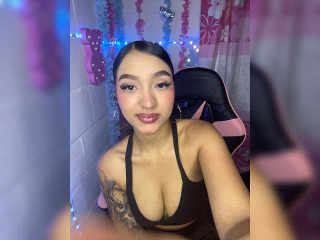 CarolSanz live cam on BongaCams