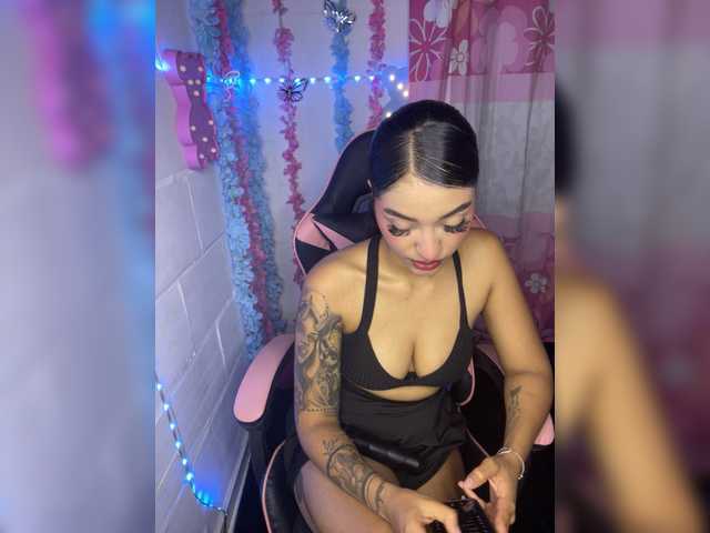 CarolSanz live cam on BongaCams