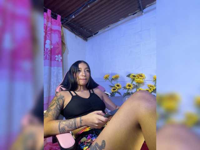 CarolSanz live cam on BongaCams