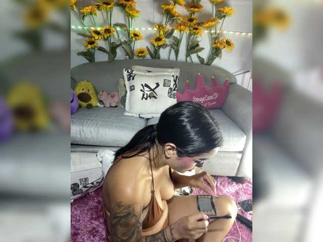CarolSanz live cam on BongaCams