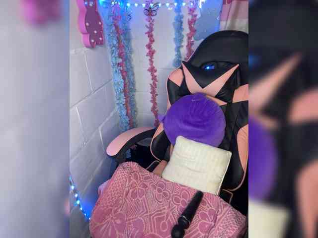 KelsiEvans webcam