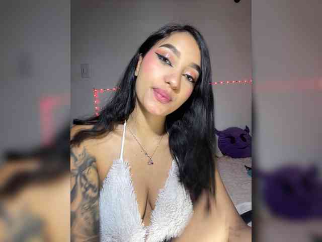 KelsiEvans webcam