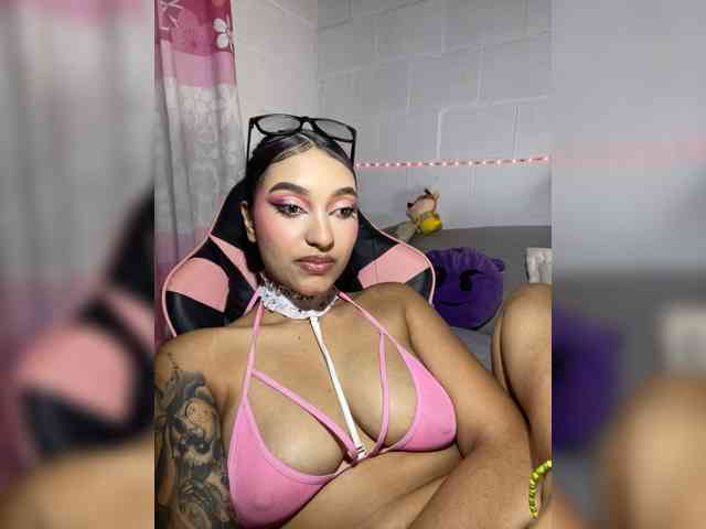 KelsiEvans webcam