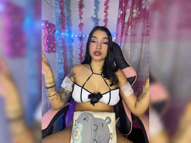 KelsiEvans webcam