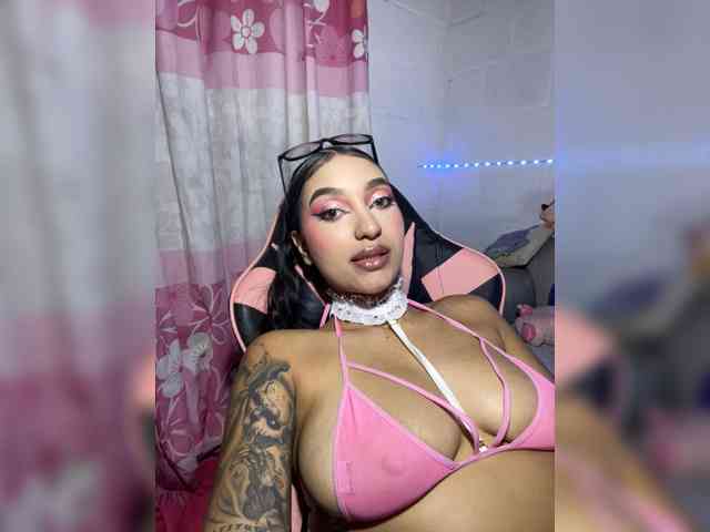 KelsiEvans webcam