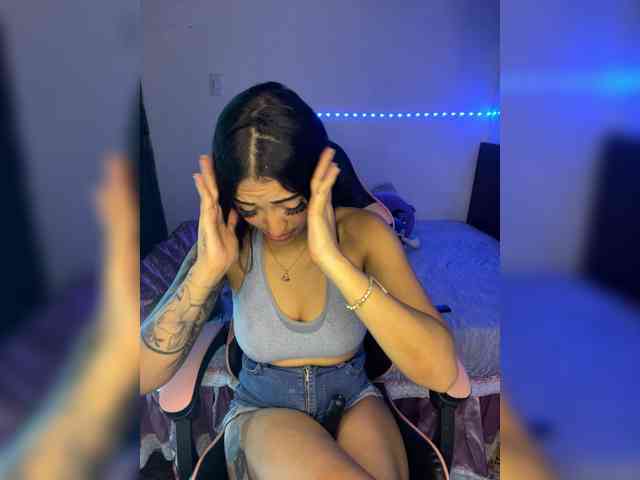 KelsiEvans webcam