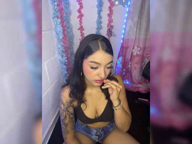 KelsiEvans webcam