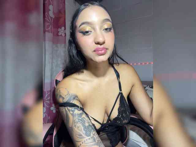 KelsiEvans webcam