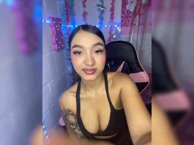 KelsiEvans webcam