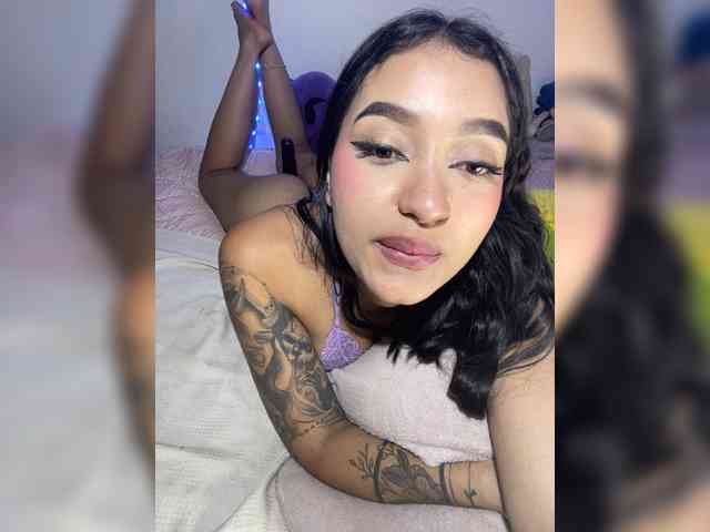KelsiEvans webcam