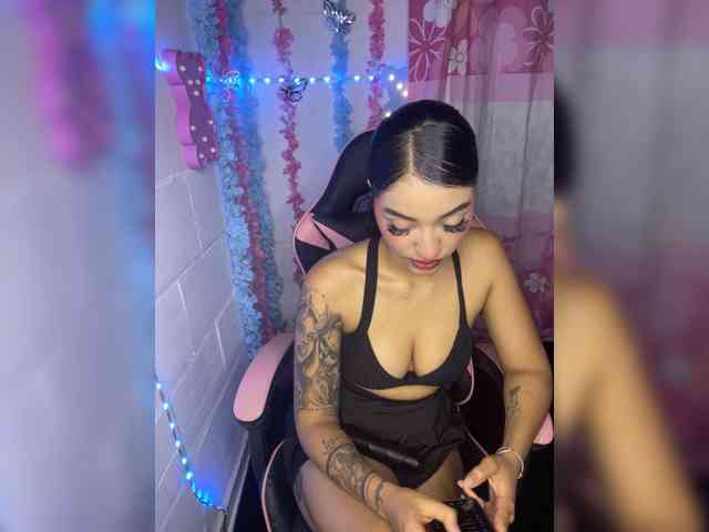 KelsiEvans webcam
