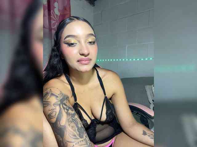 KelsiEvans webcam