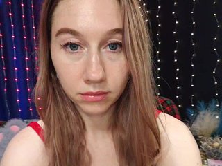 kiskaWEDNESDAY Porn Show