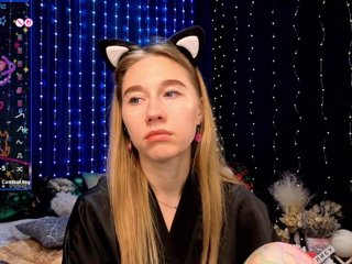 kiskaWEDNESDAY Porn Show