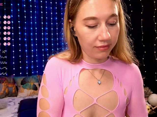 kiska-wansday07 live webcam show
