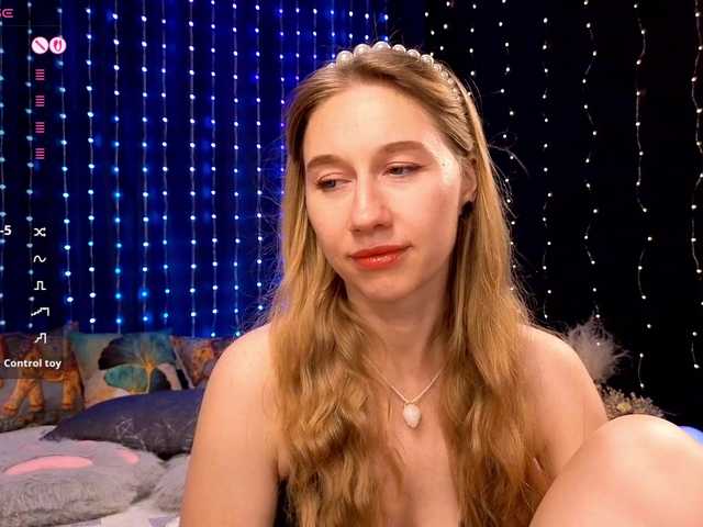 kiska-wansday07 live webcam show