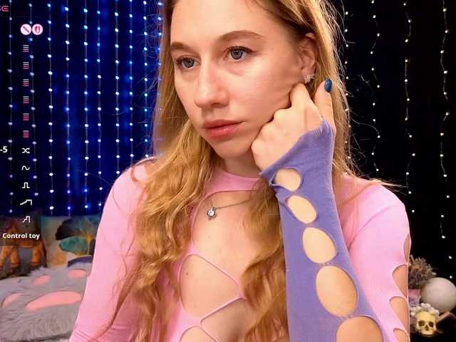 kiska-wansday07 live webcam show