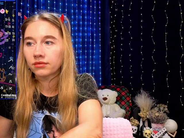 kiska-wansday07 live cam on BongaCams