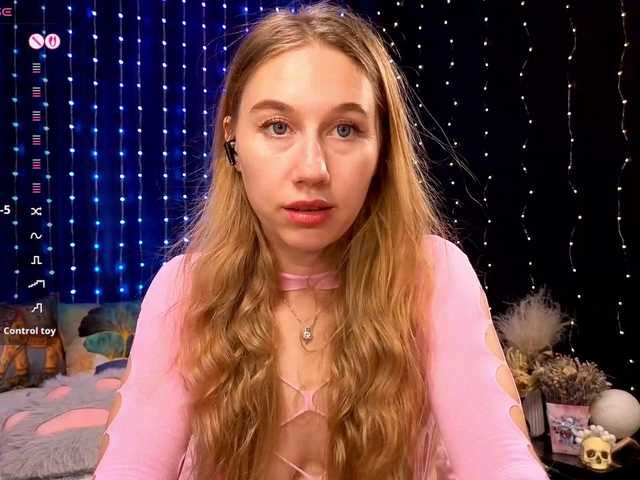 kiska-wansday07 live webcam show