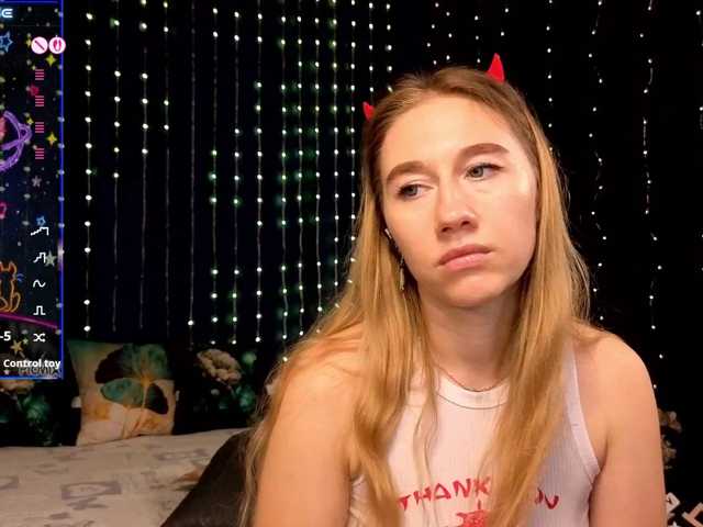 kiska-wansday07 live cam on BongaCams