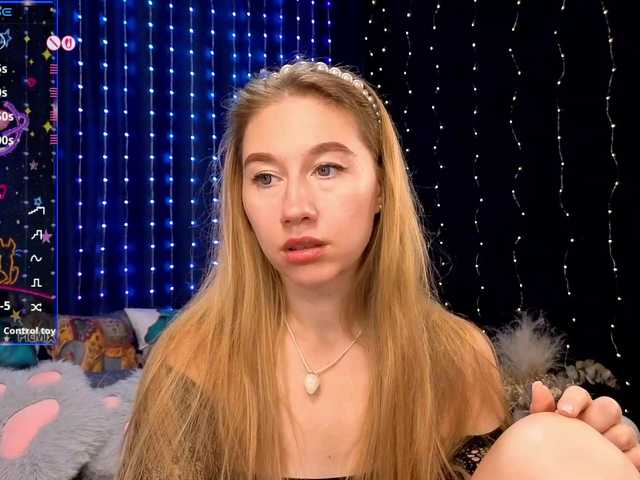 kiska-wansday07 live cam on BongaCams