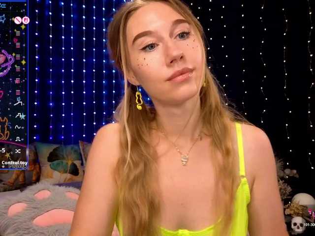 kiska-wansday07 live cam on BongaCams