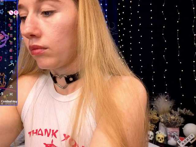 kiska-wansday07 live cam on BongaCams