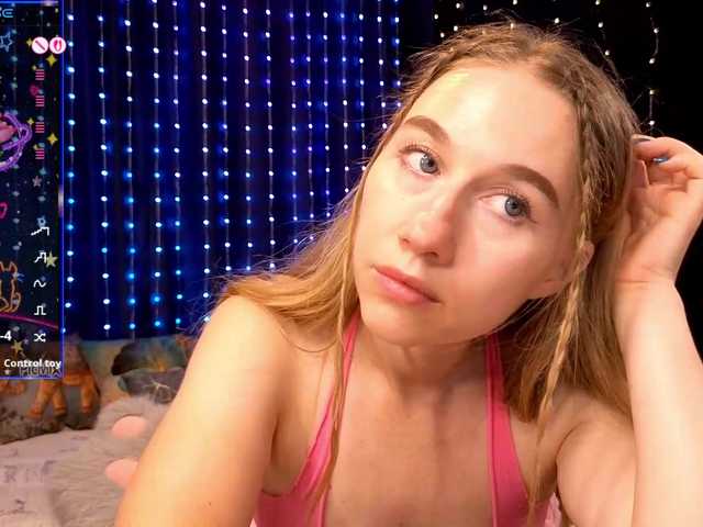 kiska-wansday07 live cam on BongaCams