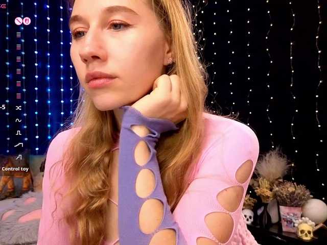 kiska-wansday07 live webcam show