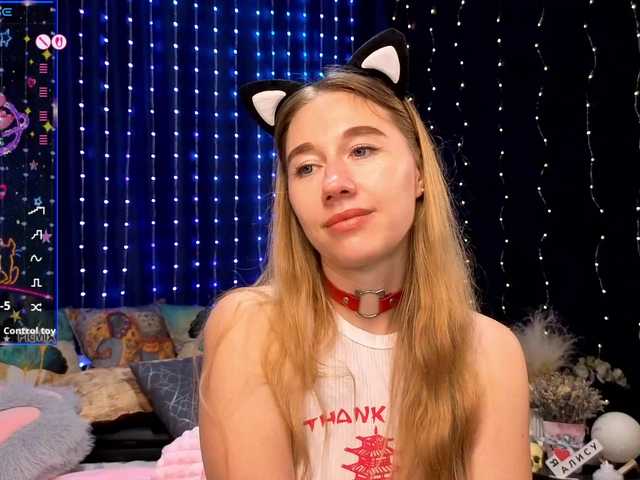 kiska-wansday07 live cam on BongaCams