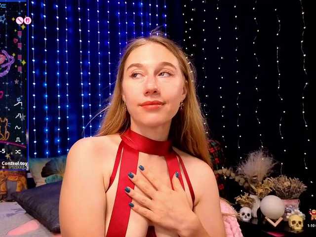 kiskaWEDNESDAY live webcam show