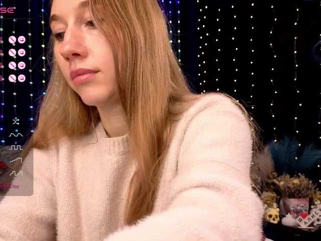 kiskaWEDNESDAY webcam