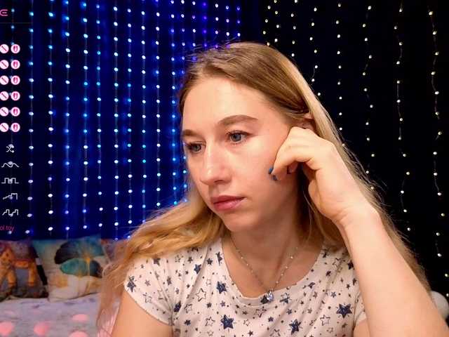 kiska-wansday07 live cam on BongaCams