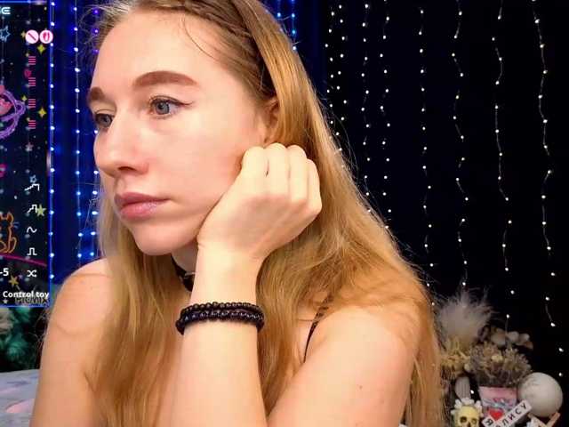 kiska-wansday07 live cam on BongaCams