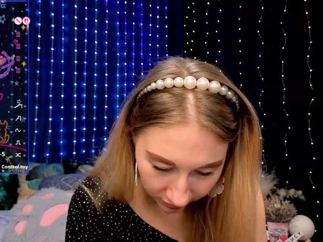 kiska-wansday07 live cam on BongaCams