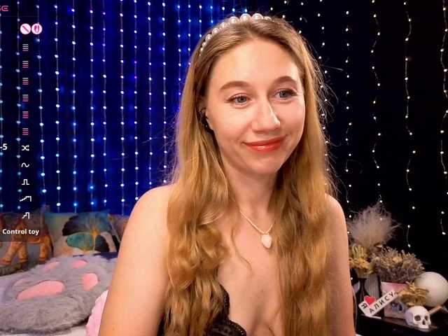 kiska-wansday07 live cam on BongaCams