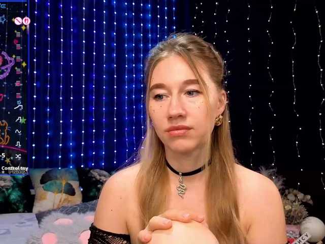 kiska-wansday07 live cam on BongaCams