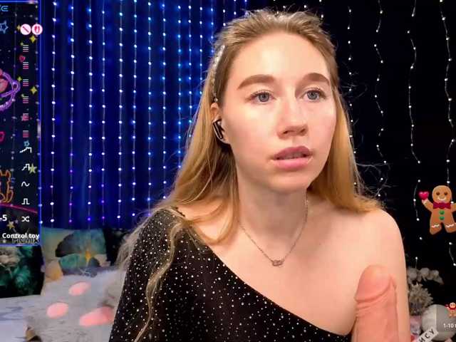 kiskaWEDNESDAY live cam preview