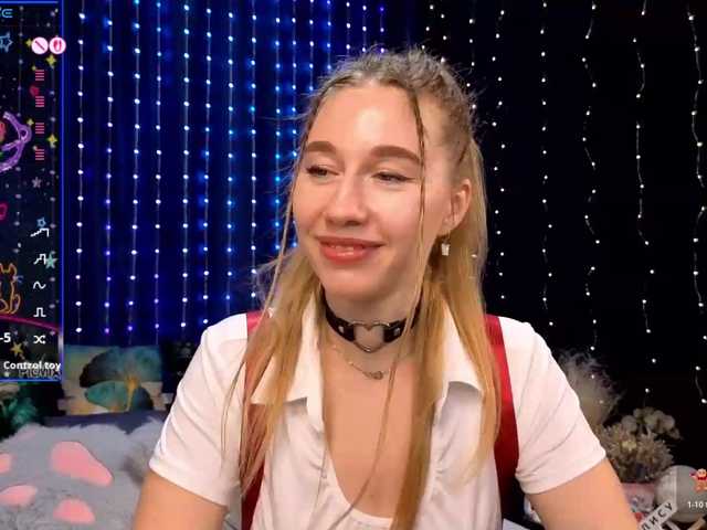 kiska-wansday07 live cam on BongaCams